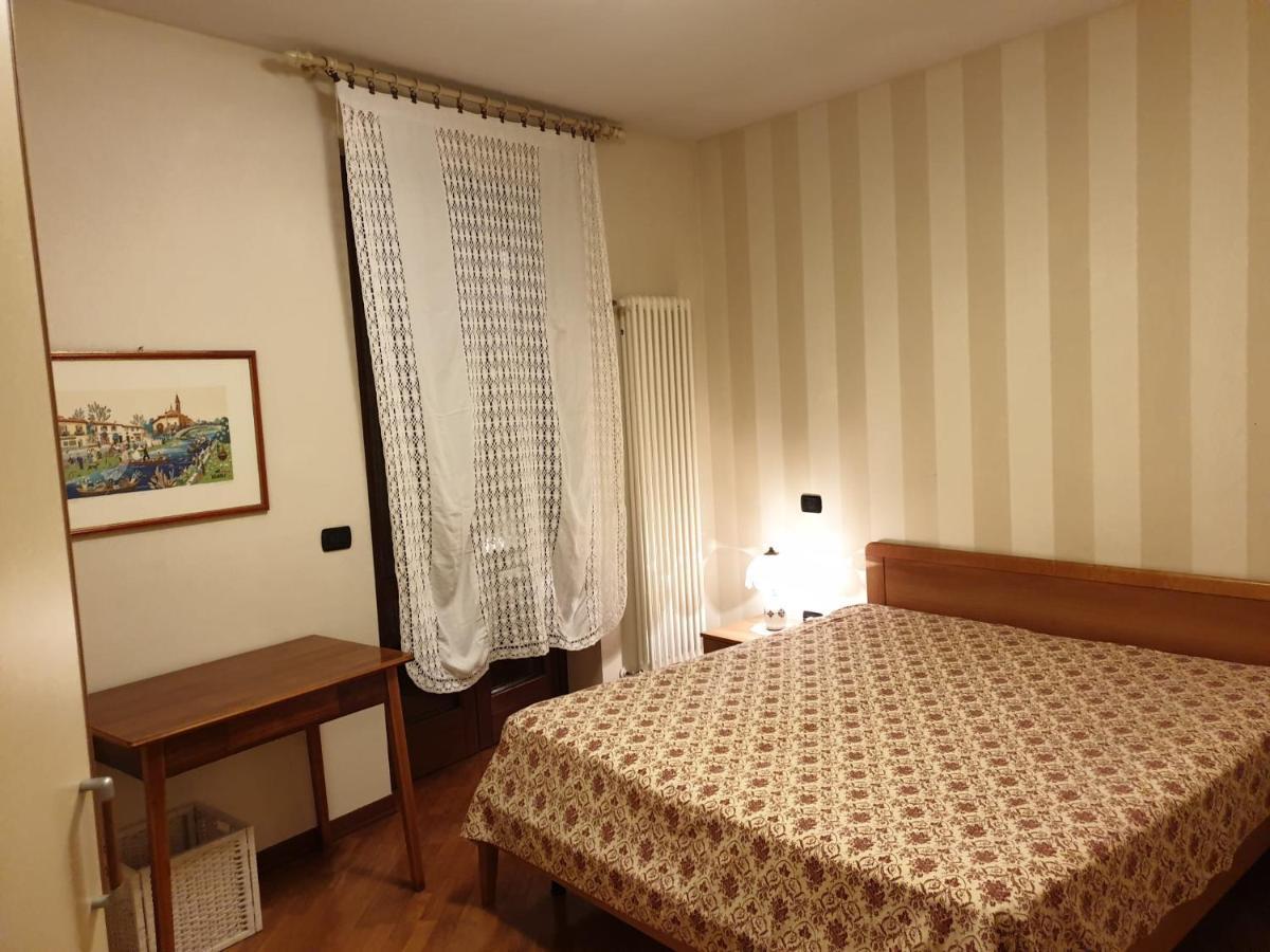 Appartamento Le Serre Salò Buitenkant foto