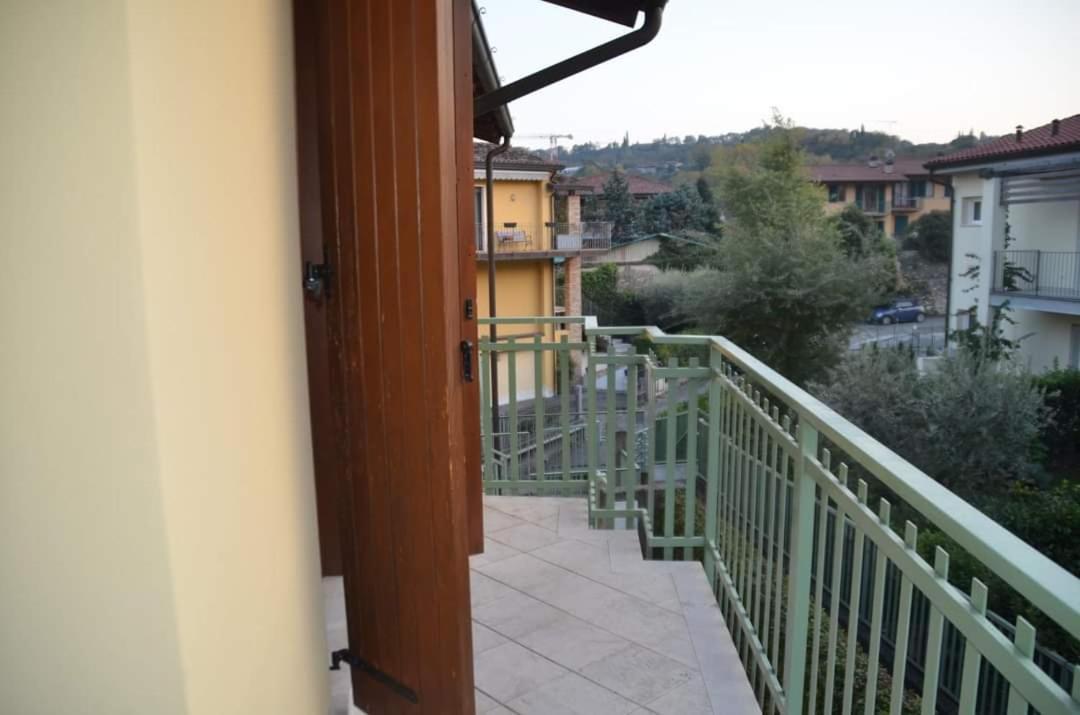 Appartamento Le Serre Salò Buitenkant foto